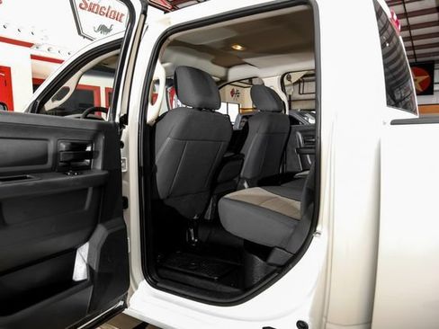 Used 2012 RAM 2500 ST w/ Chrome Appearance Group AWD/4WD image 35