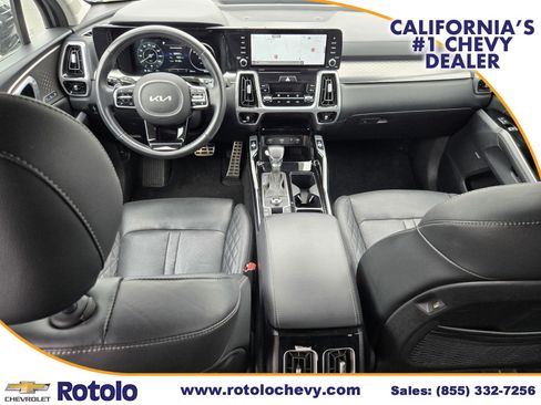 Used 2022 Kia Sorento SX image 16