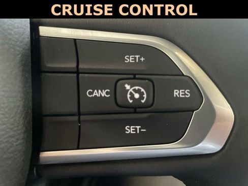 New 2026 Jeep Compass Latitude AWD/4WD image 16