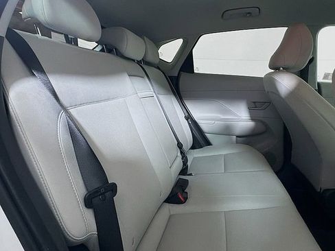 Used 2024 Hyundai Kona SEL FWD image 24