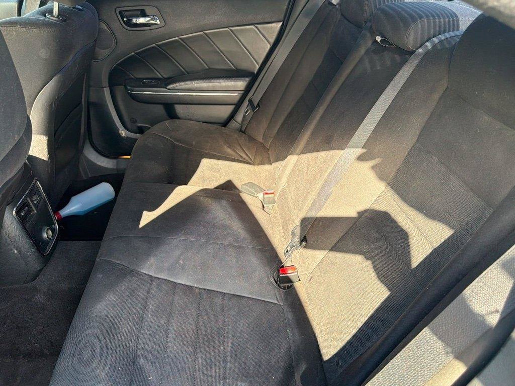 Used 2014 Dodge Charger R/T w/ Blacktop Package RWD image 11
