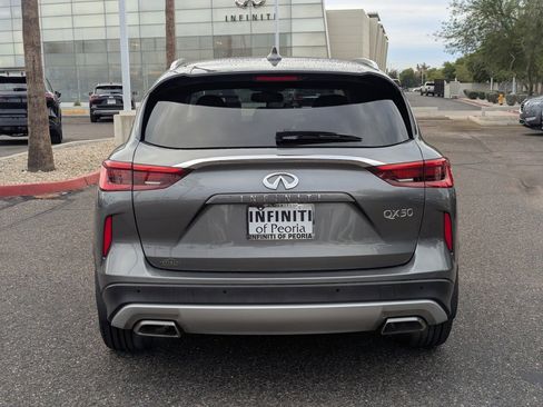 Certified 2019 INFINITI QX50 Essential w/ Premium Heat Package image 5