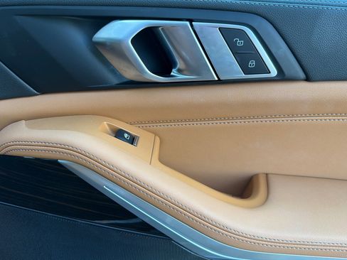 Certified 2023 BMW X5 xDrive40i w/ Premium Package image 22