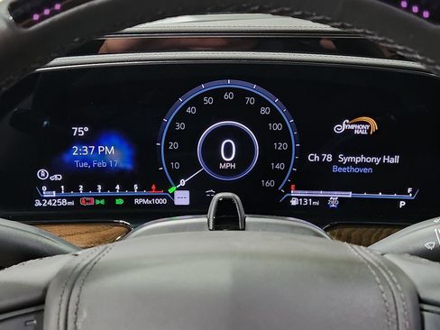 Used 2024 Cadillac Escalade Sport Platinum image 34