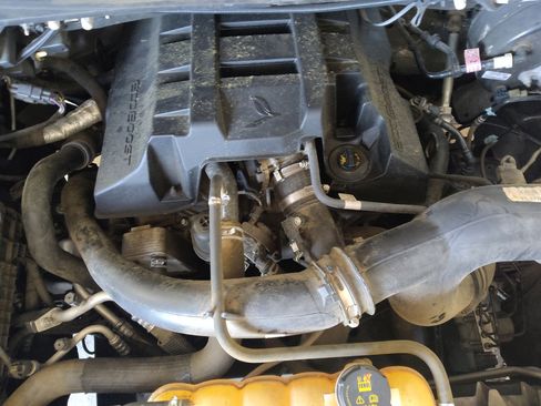Used 2016 Ford F150 Lariat w/ Equipment Group 501A Mid RWD image 30