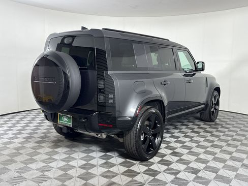 New 2026 Land Rover Defender 110 X-Dynamic SE AWD/4WD image 10
