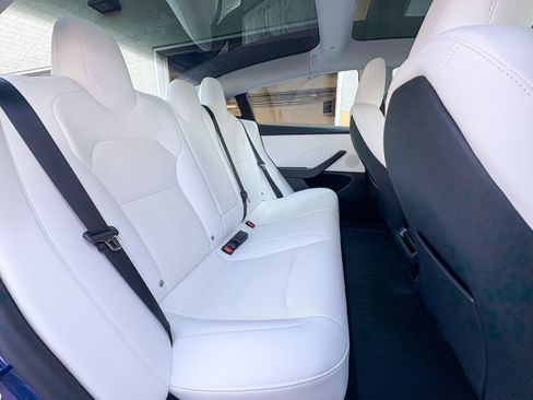 Used 2025 Tesla Model 3 RWD image 27