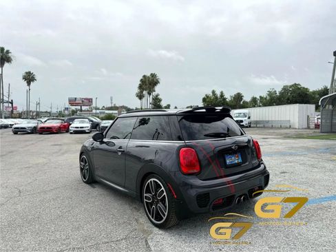 Used 2017 MINI Cooper S FWD image 6
