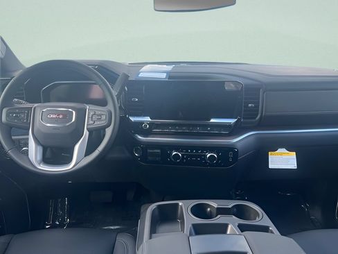 New 2026 GMC Sierra 1500 SLT AWD/4WD image 17