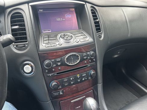 Used 2017 INFINITI QX50 AWD w/ Premium Plus Package image 25