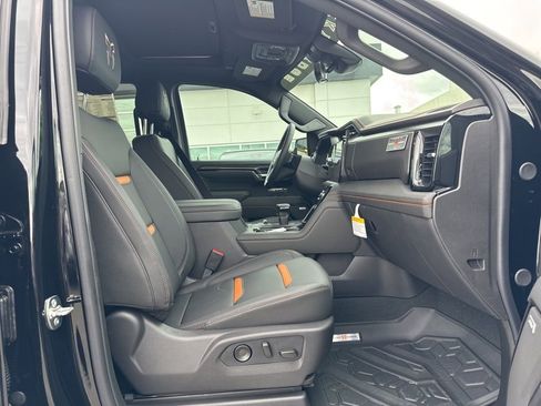 New 2026 GMC Sierra 1500 AT4 w/ AT4 Premium Package AWD/4WD image 21