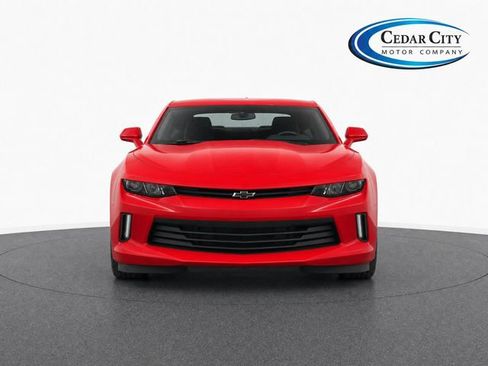Used 2018 Chevrolet Camaro LT RWD image 5