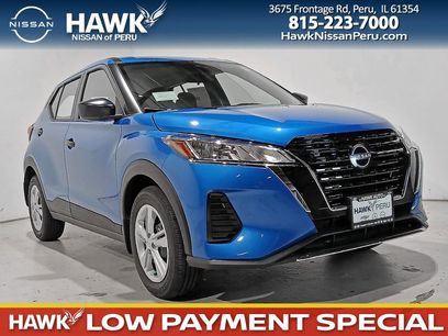 New 2025 Nissan Kicks Play S