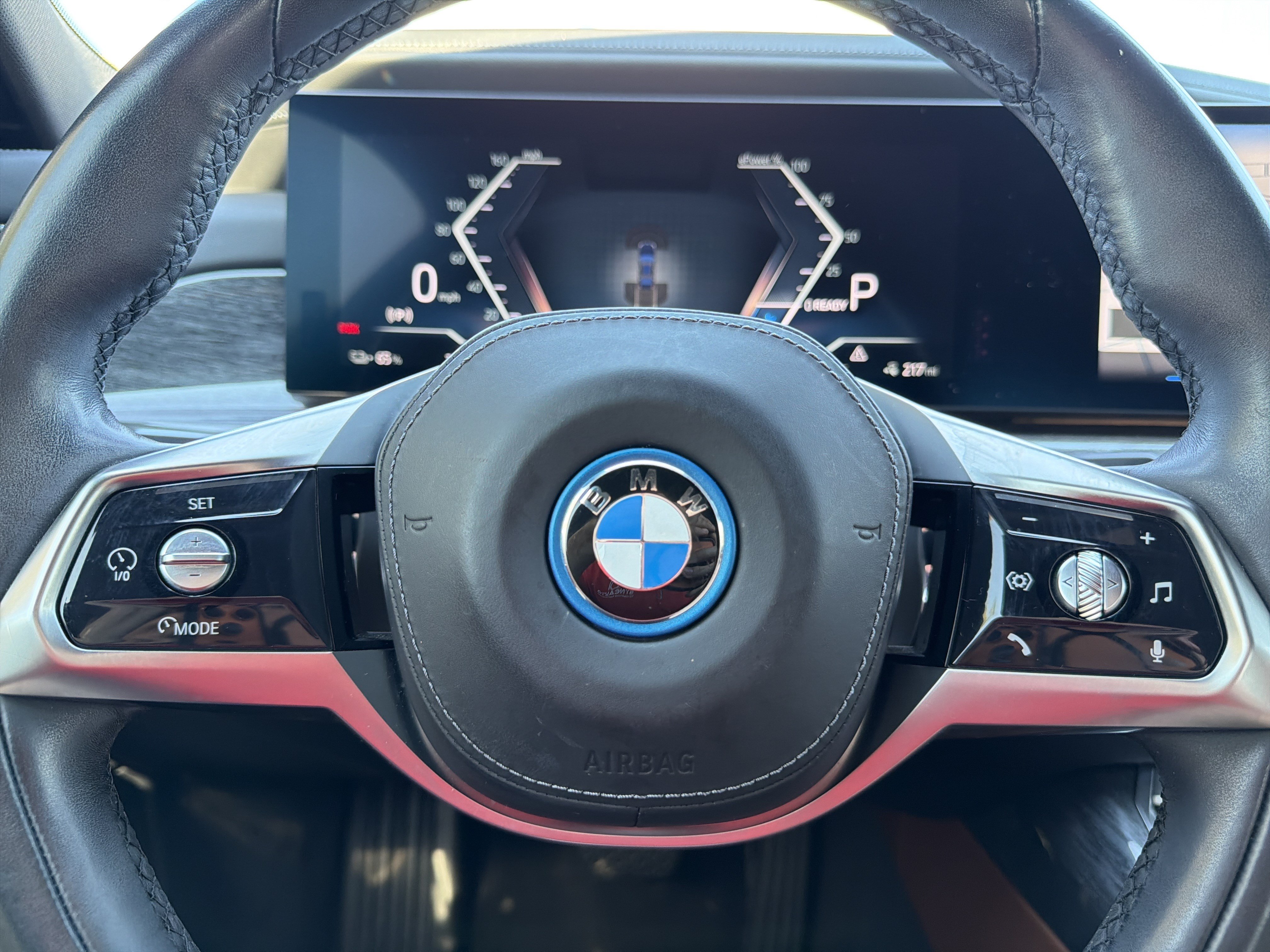 Certified 2024 BMW i7 xDrive60 AWD/4WD image 10
