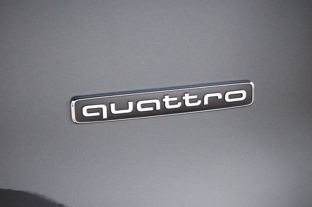 Used 2025 Audi Q5 Prestige AWD/4WD image 14