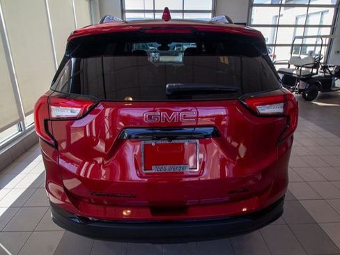 Certified 2023 GMC Terrain SLE w/ Driver Convenience Package image 6