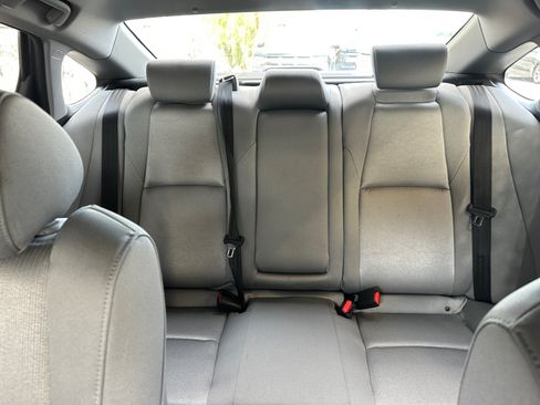 Used 2019 Honda Accord EX image 25