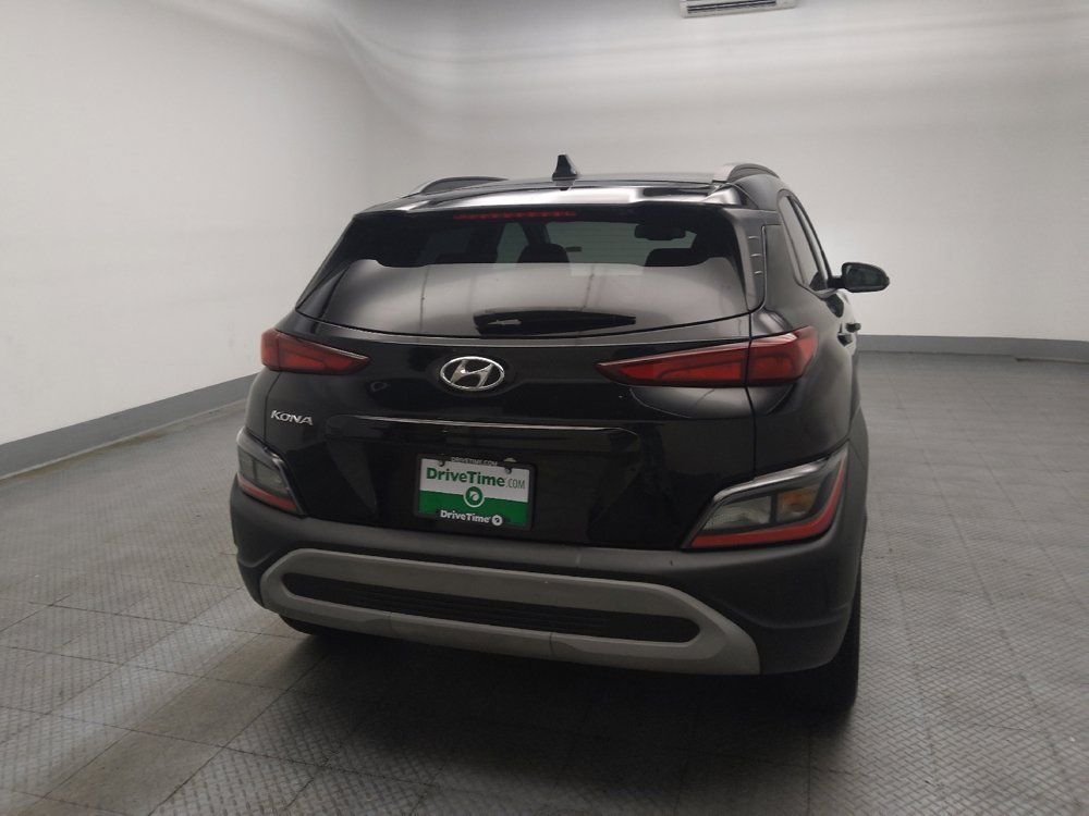 Used 2023 Hyundai Kona SEL w/ Cargo Package FWD image 7