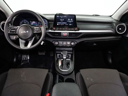 Certified 2024 Kia Forte LXS image 21