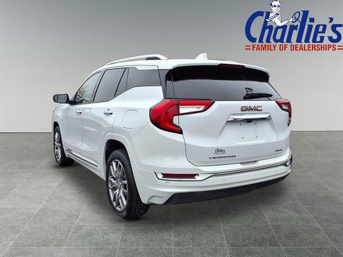 Used 2022 GMC Terrain Denali image 5