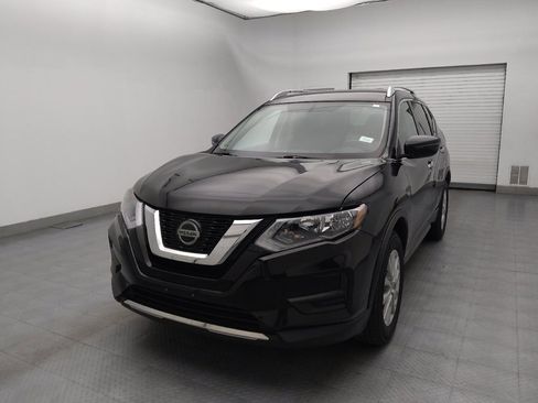 Used 2018 Nissan Rogue SV image 15
