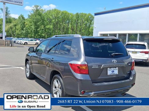 Used 2008 Toyota Highlander Sport AWD/4WD image 2