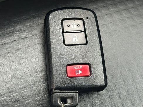 Used 2021 Toyota Tacoma TRD Off-Road w/ TRD Premium Off Road Package image 30