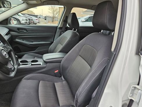 Used 2024 Nissan Altima 2.5 S image 19