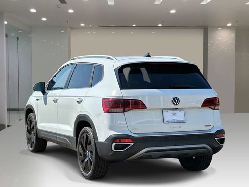 Used 2023 Volkswagen Taos SEL w/ Black Wheel Package AWD/4WD image 3