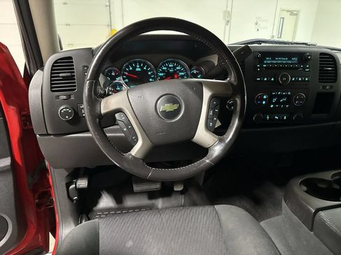 Used 2013 Chevrolet Silverado 1500 LT w/ All-Star Edition AWD/4WD image 11