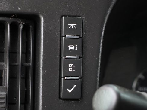 Used 2012 GMC Savana 3500 image 22