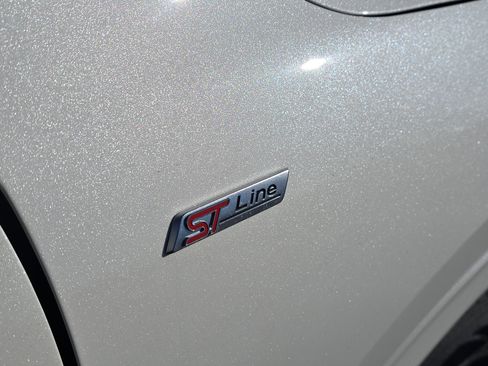 New 2026 Ford Escape ST-Line Elite w/ Equipment Group 501A image 6