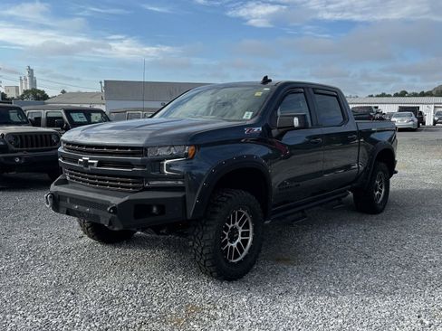Used 2021 Chevrolet Silverado 1500 RST w/ Convenience Package II AWD/4WD image 25