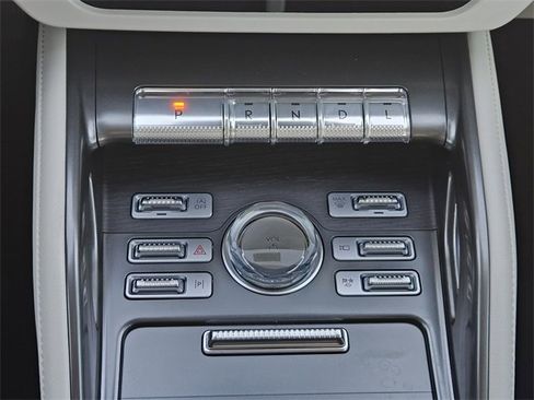 New 2026 Lincoln Nautilus Reserve image 18