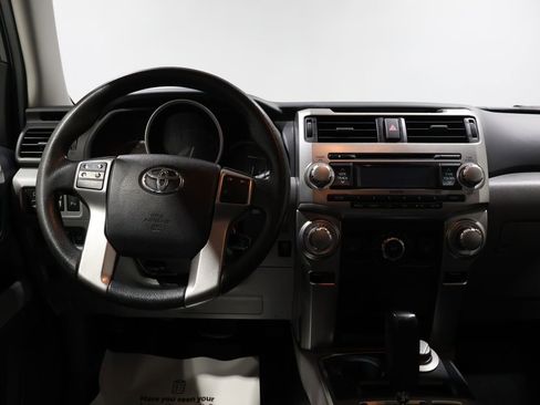 Used 2013 Toyota 4Runner SR5 image 15