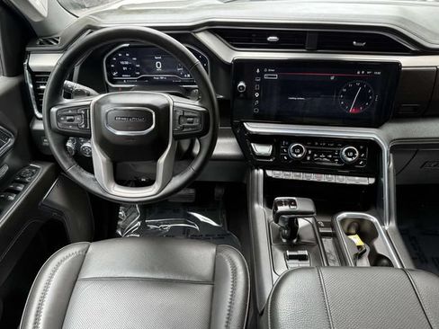 Certified 2023 GMC Sierra 1500 Denali w/ Technology Package AWD/4WD image 14
