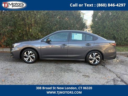 Used 2023 Subaru Legacy Premium image 5