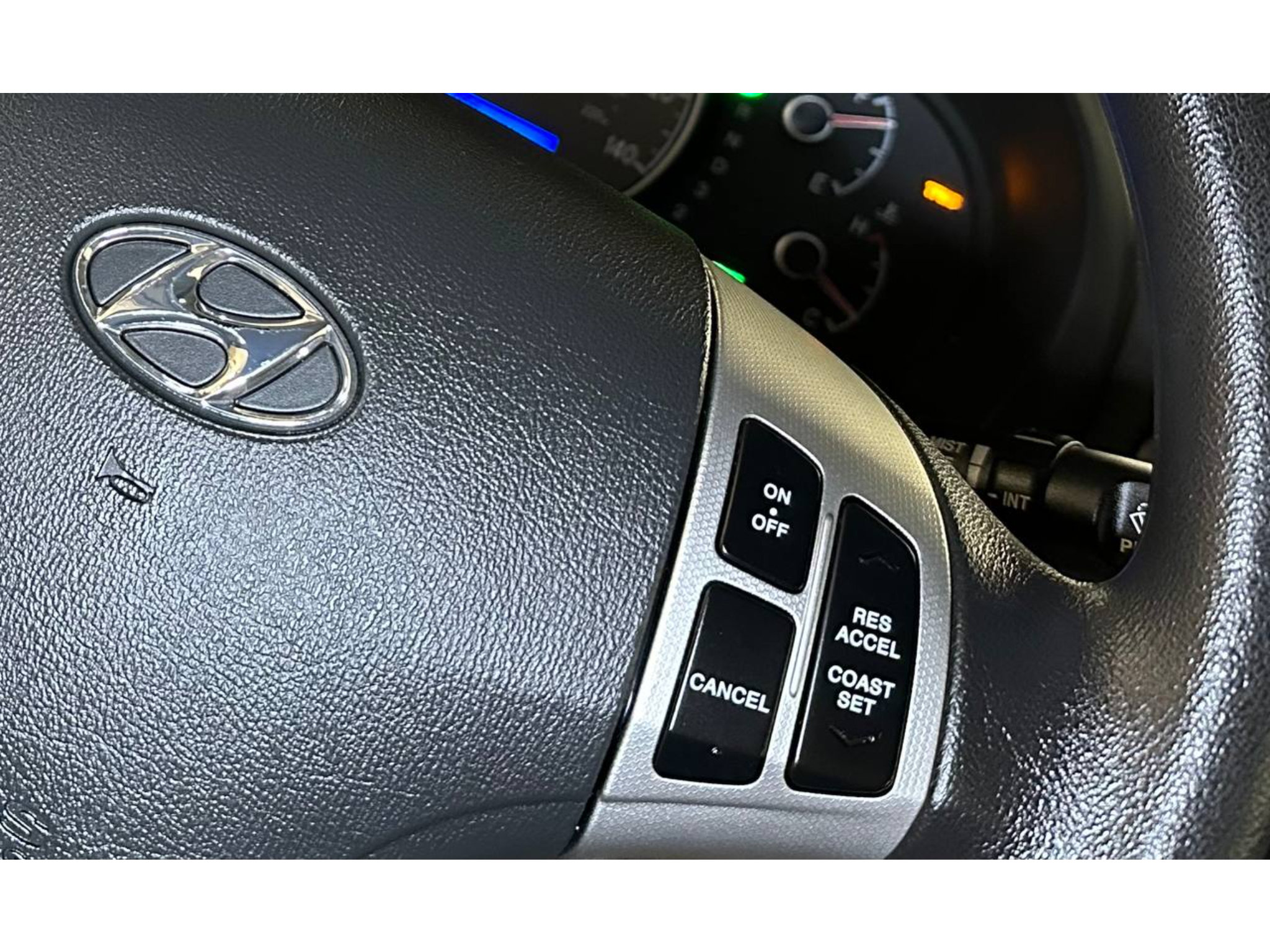 Used 2008 Hyundai Elantra SE FWD image 18