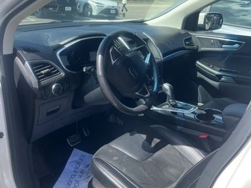 Used 2015 Ford Edge Sport w/ Equipment Group 401A image 5