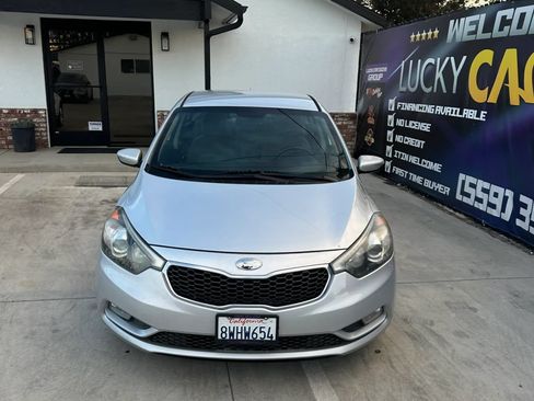 Used 2015 Kia Forte EX w/ UVO Package W/17" Alloys FWD image 14