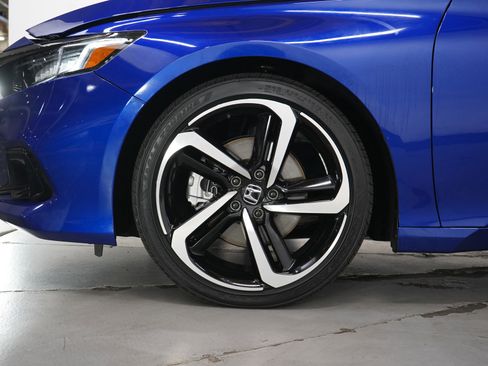 Used 2022 Honda Accord Sport image 29