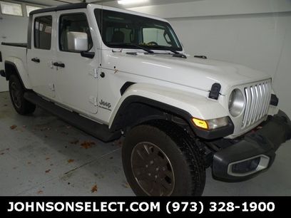 Certified 2021 Jeep Gladiator Overland w/ Popular Equipment Package