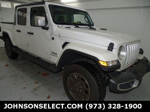 Certified 2021 Jeep Gladiator Overland w/ Popular Equipment Package image 1