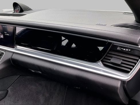 Used 2020 Porsche Panamera 4 AWD/4WD image 18