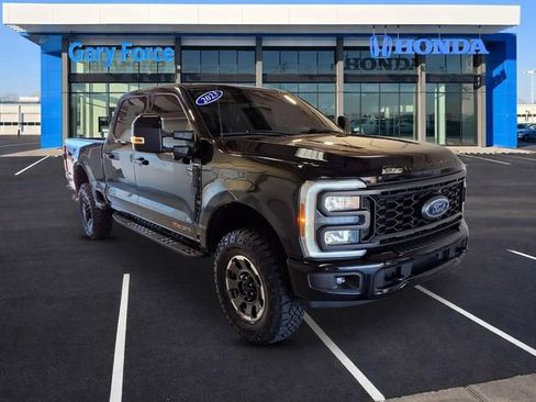 Used 2023 Ford F250 Lariat w/ Tremor Off-Road Package AWD/4WD image 1