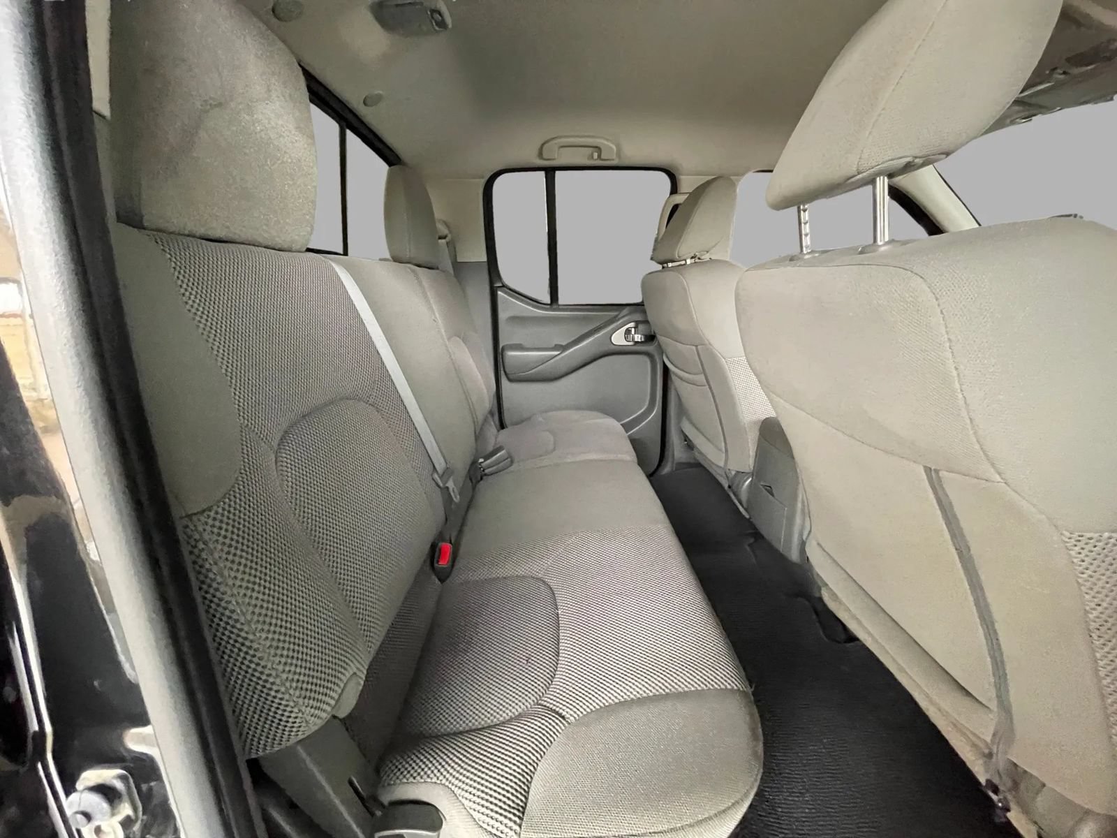 Used 2019 Nissan Frontier SV AWD/4WD image 7