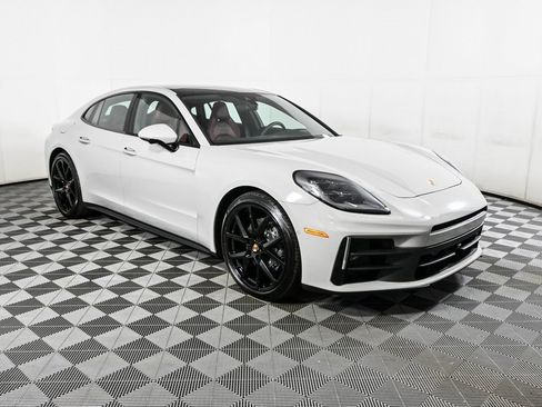 New 2025 Porsche Panamera RWD image 28