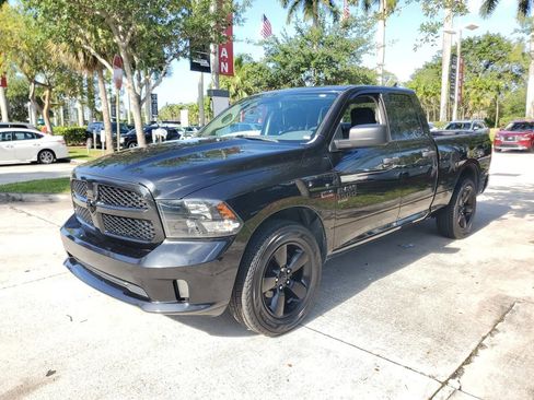 Used 2019 RAM 1500 Express w/ Express Value Package RWD image 3