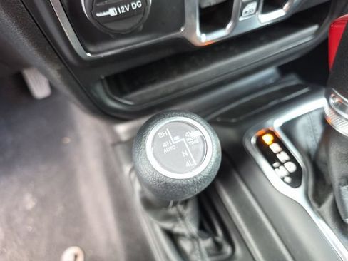 Used 2025 Jeep Wrangler Unlimited Sport S 4xe w/ Convenience Group AWD/4WD image 6