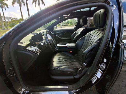 Used 2023 Mercedes-Benz S 500 4MATIC image 4